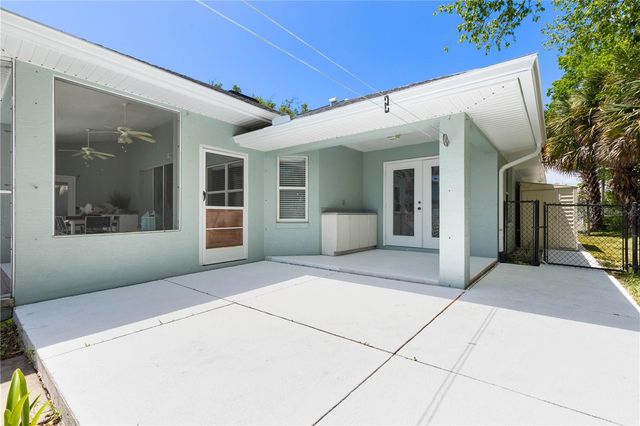 4 COTTAGEGATE COURT, Palm Coast, FL 32137