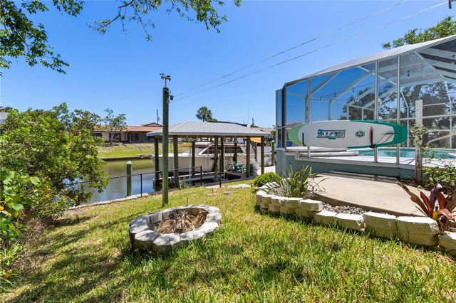 4 COTTAGEGATE COURT, Palm Coast, FL 32137