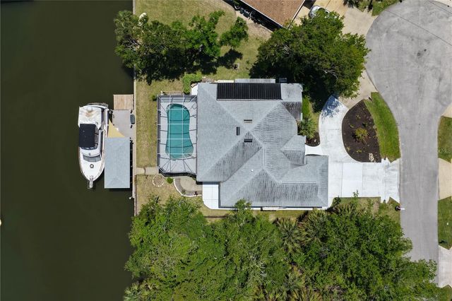 4 COTTAGEGATE COURT, Palm Coast, FL 32137