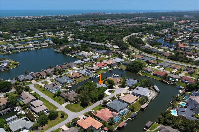 4 COTTAGEGATE COURT, Palm Coast, FL 32137