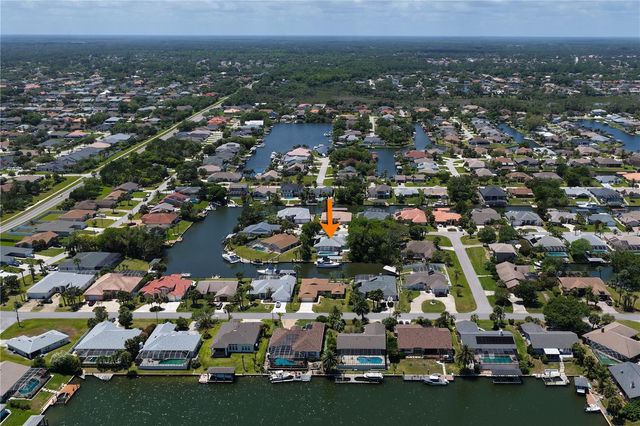4 COTTAGEGATE COURT, Palm Coast, FL 32137