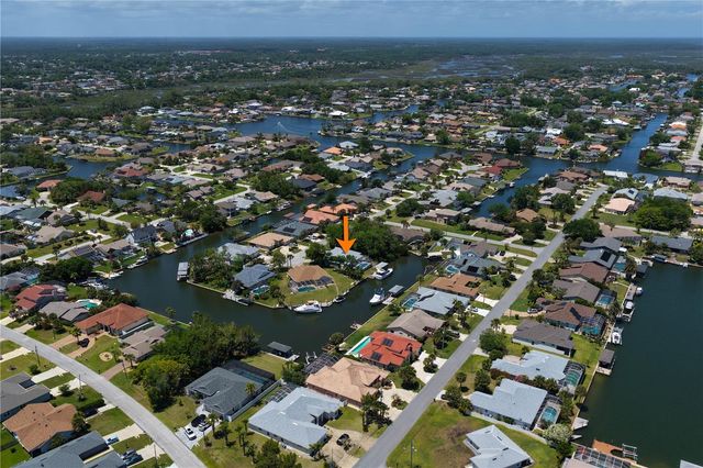 4 COTTAGEGATE COURT, Palm Coast, FL 32137