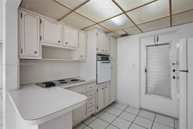 8001 Byron Avenue 3C, Miami Beach, FL 33141