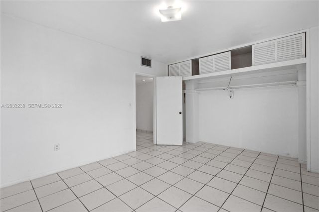 8001 Byron Avenue 3C, Miami Beach, FL 33141