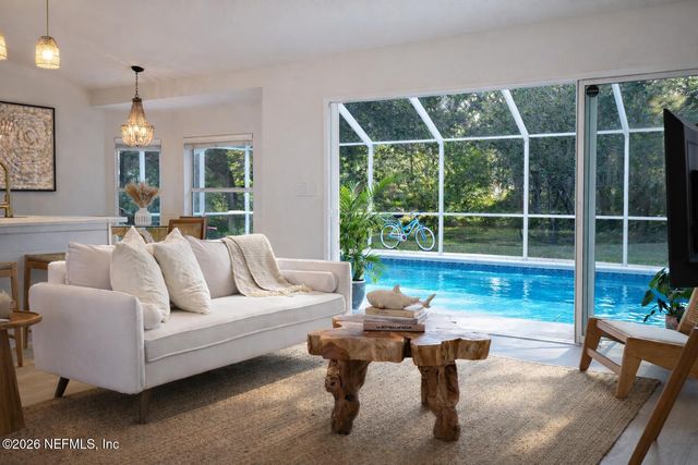 122 LINDSAY Drive, Palm Coast, FL 32137