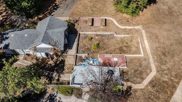 21000 French Gulch Rd, Pine Grove, CA 95665