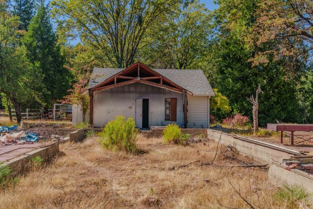 21000 French Gulch Rd, Pine Grove, CA 95665