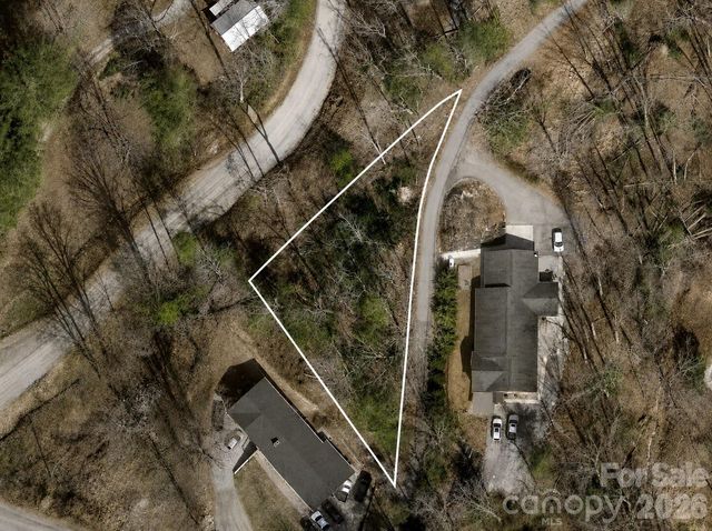 53 Will Road 2, Hendersonville, NC 28792