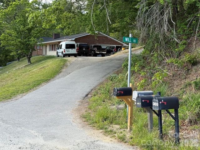 53 Will Road 2, Hendersonville, NC 28792