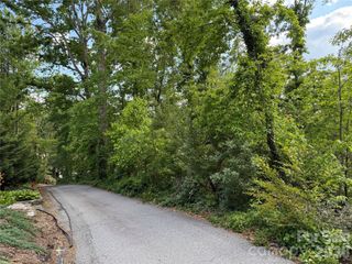 53 Will Road 2, Hendersonville, NC 28792
