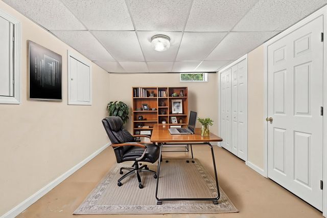 16 Manters Point, Plymouth, MA 02360