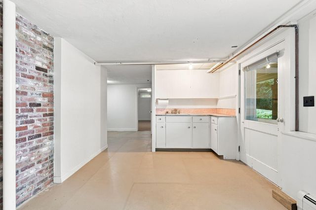 16 Manters Point, Plymouth, MA 02360
