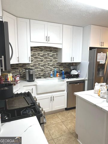 170 Ashley Trace Drive, Locust Grove, GA 30248