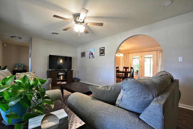 4903 17th Street, Lubbock, TX 79416