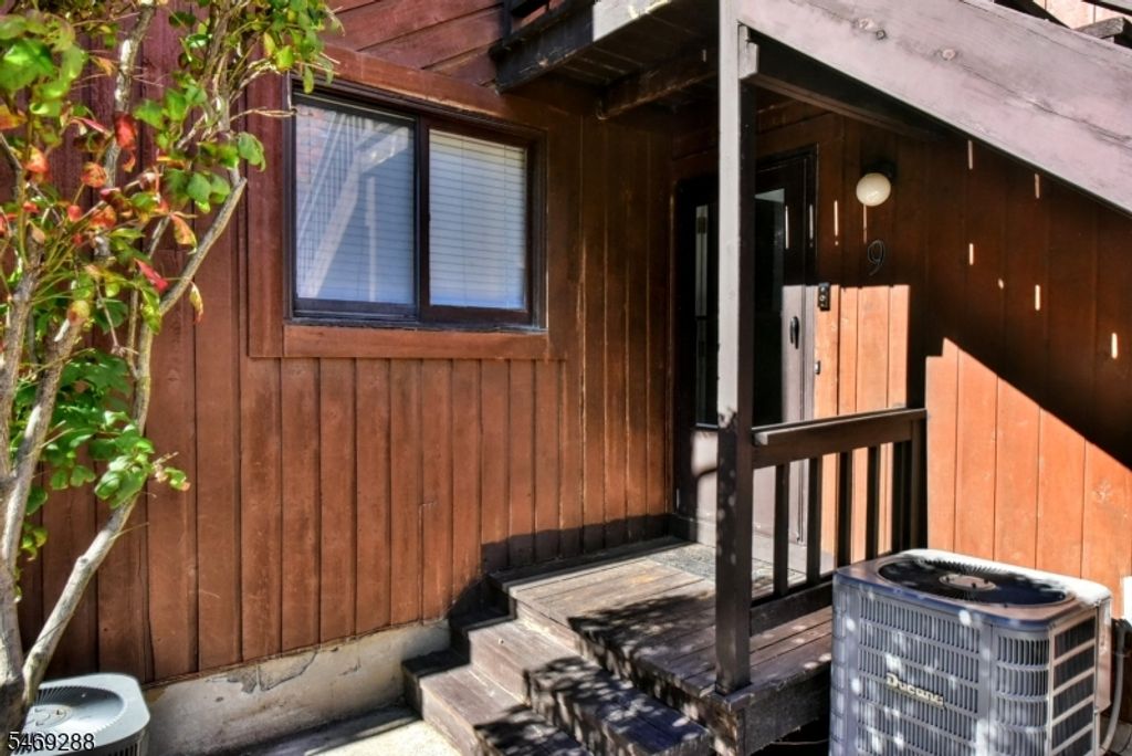 1 Attitash Dr, Vernon Twp., NJ 07462 — photo 3