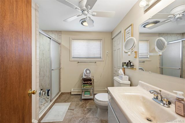 34 Link Lane, Hicksville, NY 11801