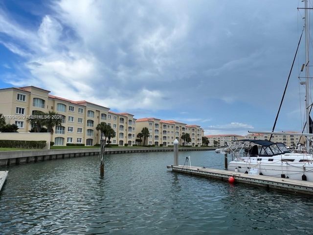 5 E Harbour Isle 306, Fort Pierce, FL 34949