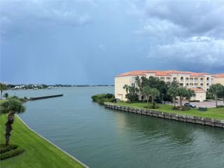 5 E Harbour Isle 306, Fort Pierce, FL 34949