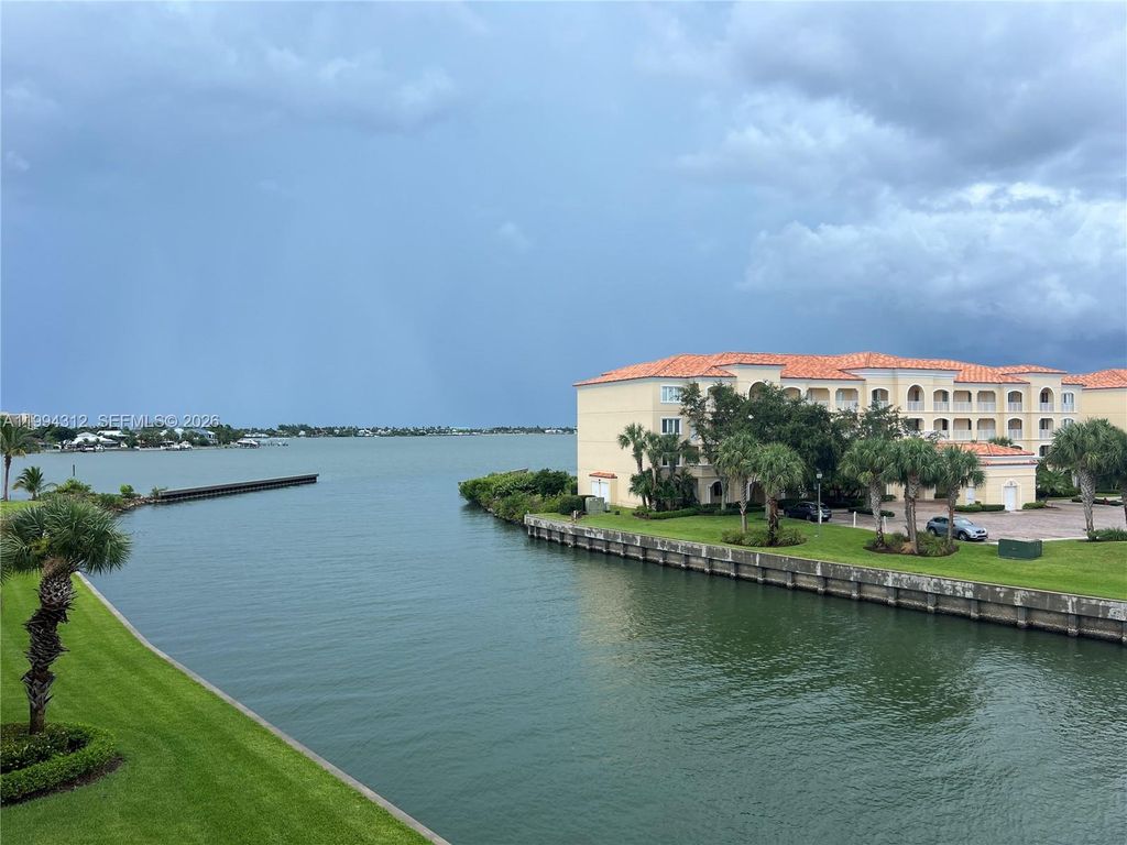 5 E Harbour Isle 306, Fort Pierce, FL 34949