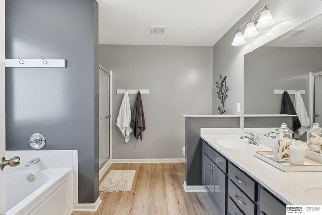 17224 Morgan Avenue, Gretna, NE 68028