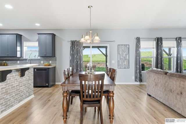 17224 Morgan Avenue, Gretna, NE 68028