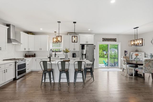193 Tess Abigail Lane, Swansea, MA 02777
