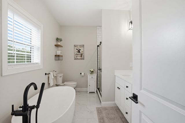 193 Tess Abigail Lane, Swansea, MA 02777