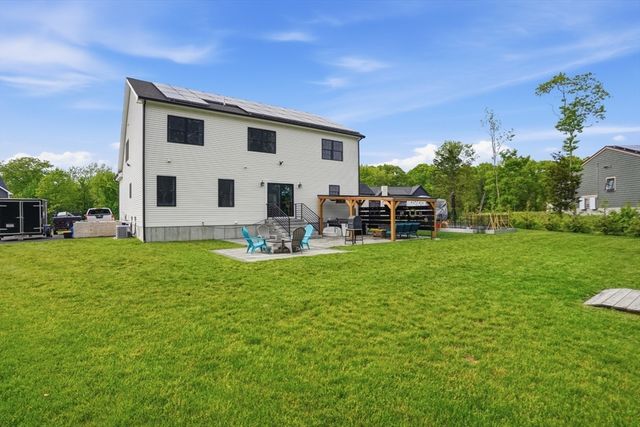 193 Tess Abigail Lane, Swansea, MA 02777