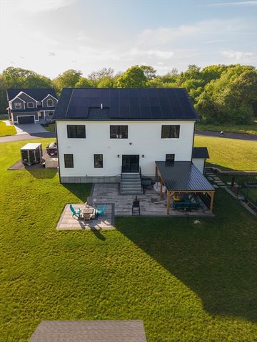 193 Tess Abigail Lane, Swansea, MA 02777