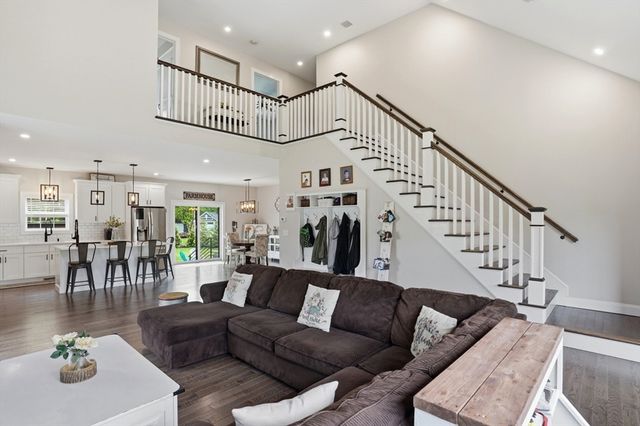 193 Tess Abigail Lane, Swansea, MA 02777