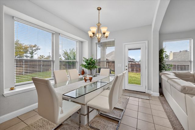 2613 Saint Lawrence Drive, Sherman, TX 75092