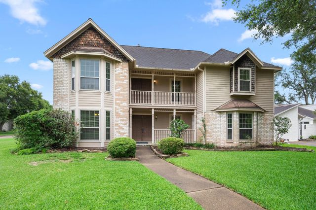 814 Palm Grove Circle, Sugar Land, TX 77498
