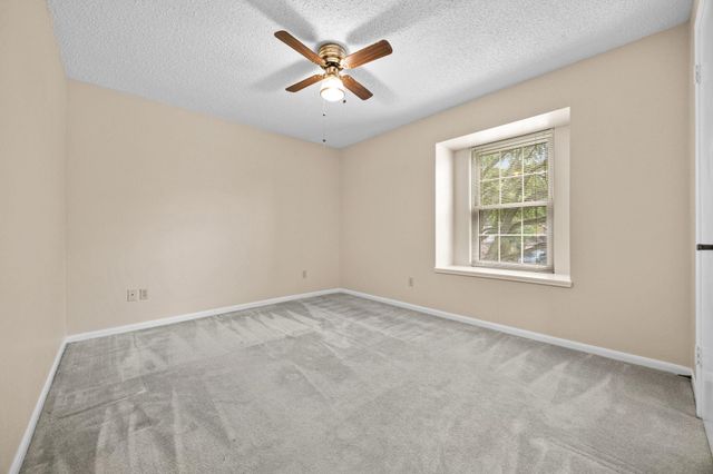814 Palm Grove Circle, Sugar Land, TX 77498