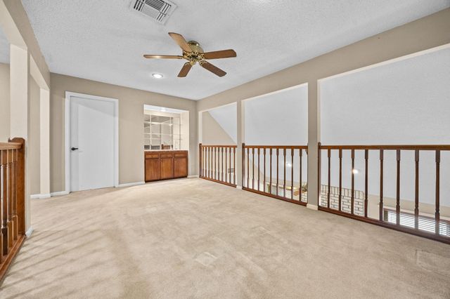 814 Palm Grove Circle, Sugar Land, TX 77498