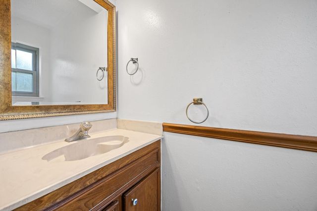 814 Palm Grove Circle, Sugar Land, TX 77498