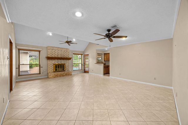 814 Palm Grove Circle, Sugar Land, TX 77498