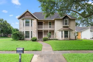 814 Palm Grove Circle, Sugar Land, TX 77498