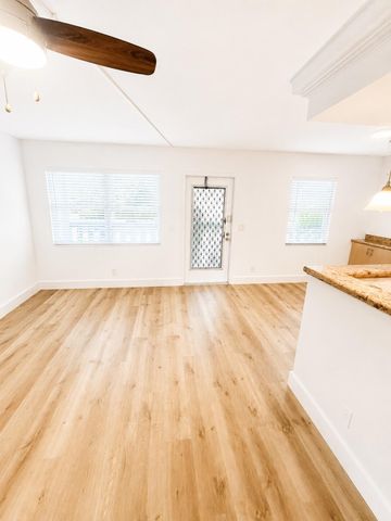 2035 LINCOLN B, Boca Raton, FL 33434
