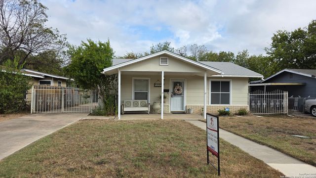 3627 W Poplar, San Antonio, TX 78228
