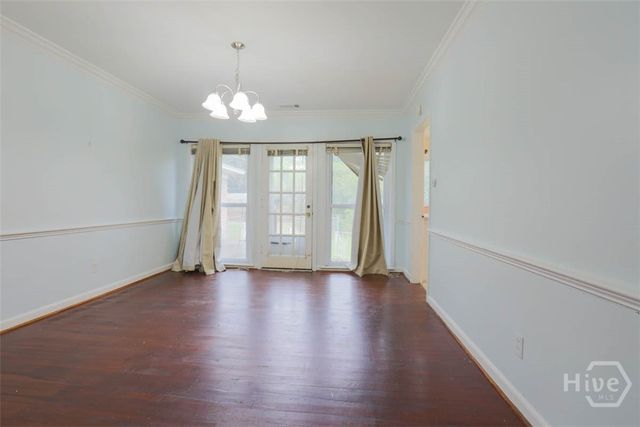 211 E 63rd Street, Savannah, GA 31405