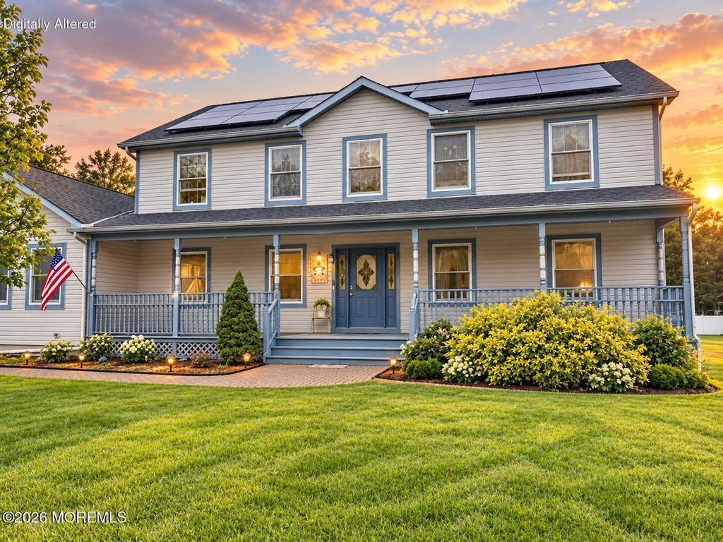 8 West Avenue, Old Bridge, NJ 08857