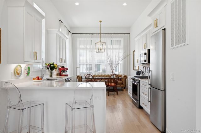 214 Belmont Circle, Yaphank, NY 11980