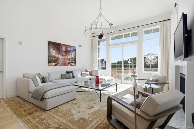 214 Belmont Circle, Yaphank, NY 11980