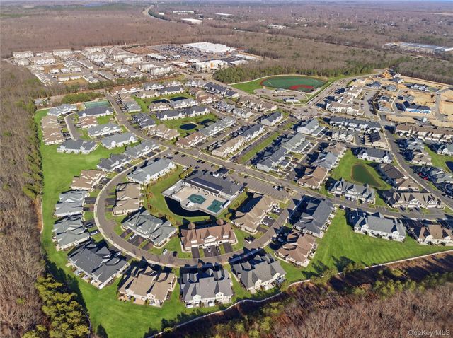 214 Belmont Circle, Yaphank, NY 11980