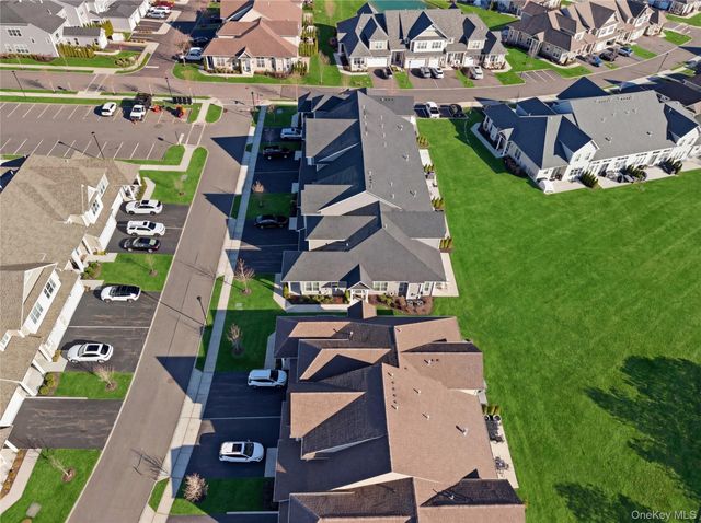 214 Belmont Circle, Yaphank, NY 11980