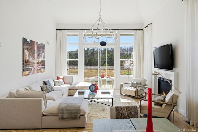 214 Belmont Circle, Yaphank, NY 11980