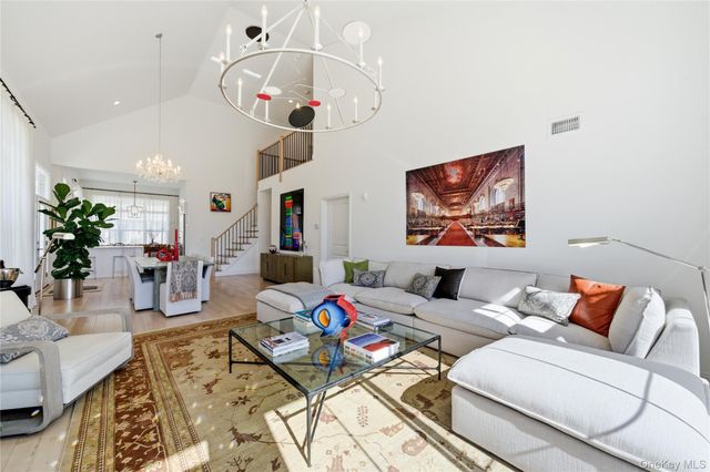 214 Belmont Circle, Yaphank, NY 11980