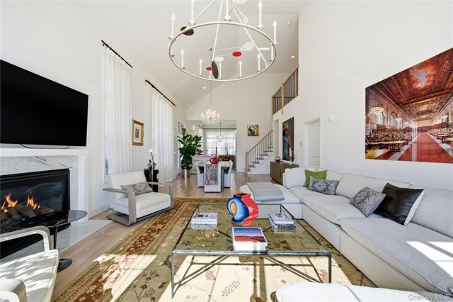 214 Belmont Circle, Yaphank, NY 11980