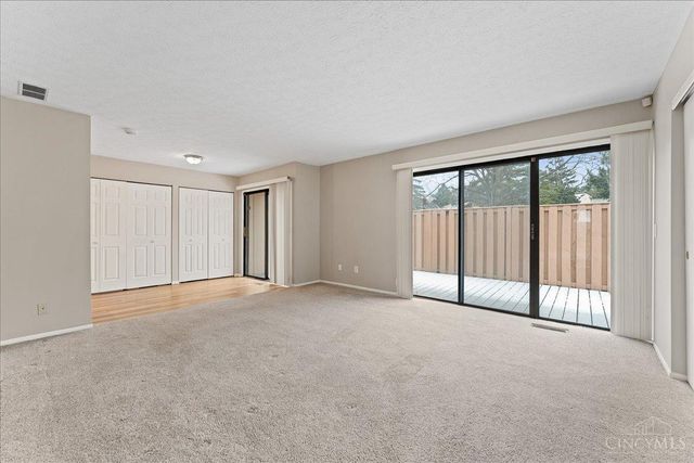 8051 Timbertree Way, West Chester, OH 45069