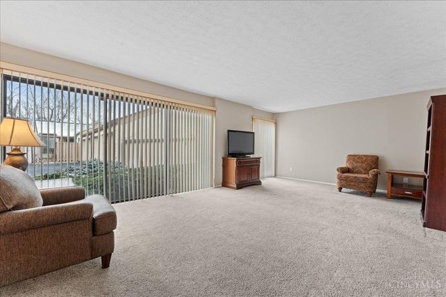 8051 Timbertree Way, West Chester, OH 45069